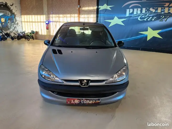Peugeot 206 2003 photo 3