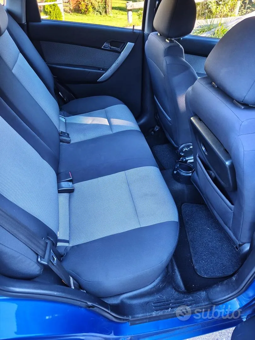 Chevrolet Aveo 2008 photo 2