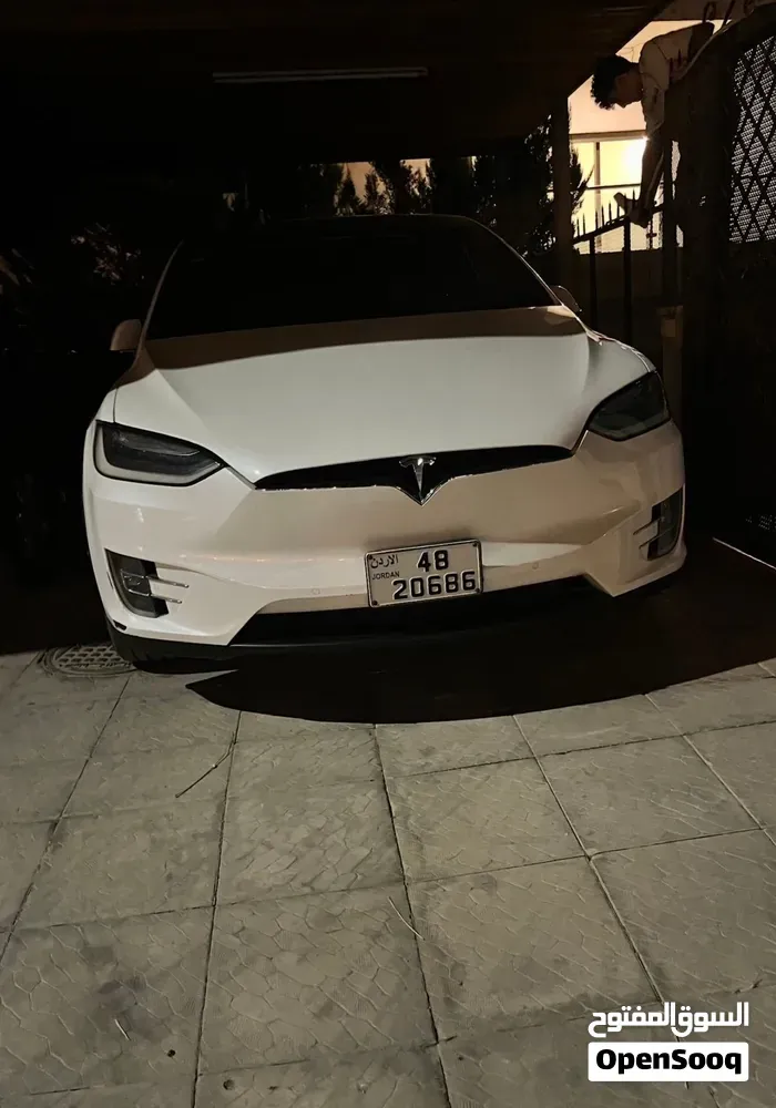 Tesla Model X 2016 photo 5