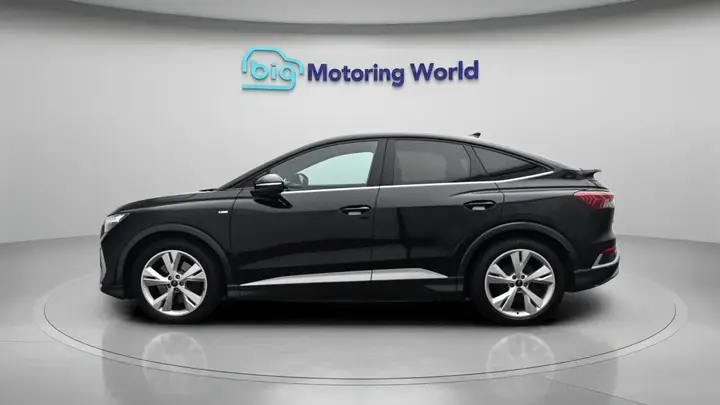 Audi Q4 E-Tron 2023 photo 5