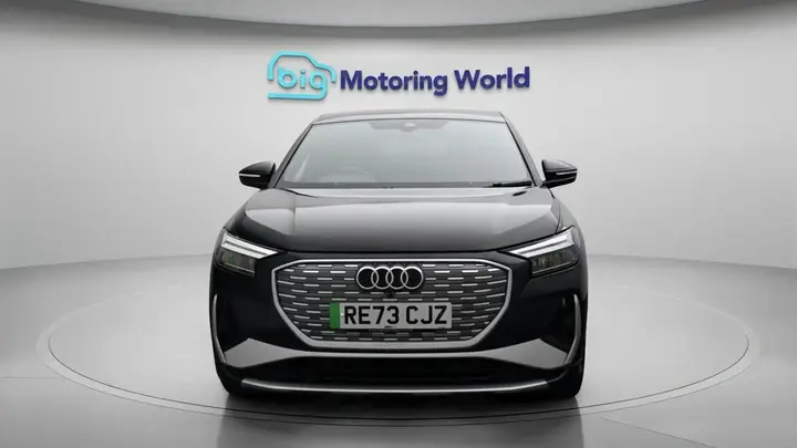 Audi Q4 E-Tron 2023 photo 3