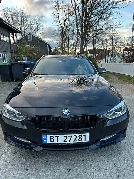 BMW 318D 2013 photo 2