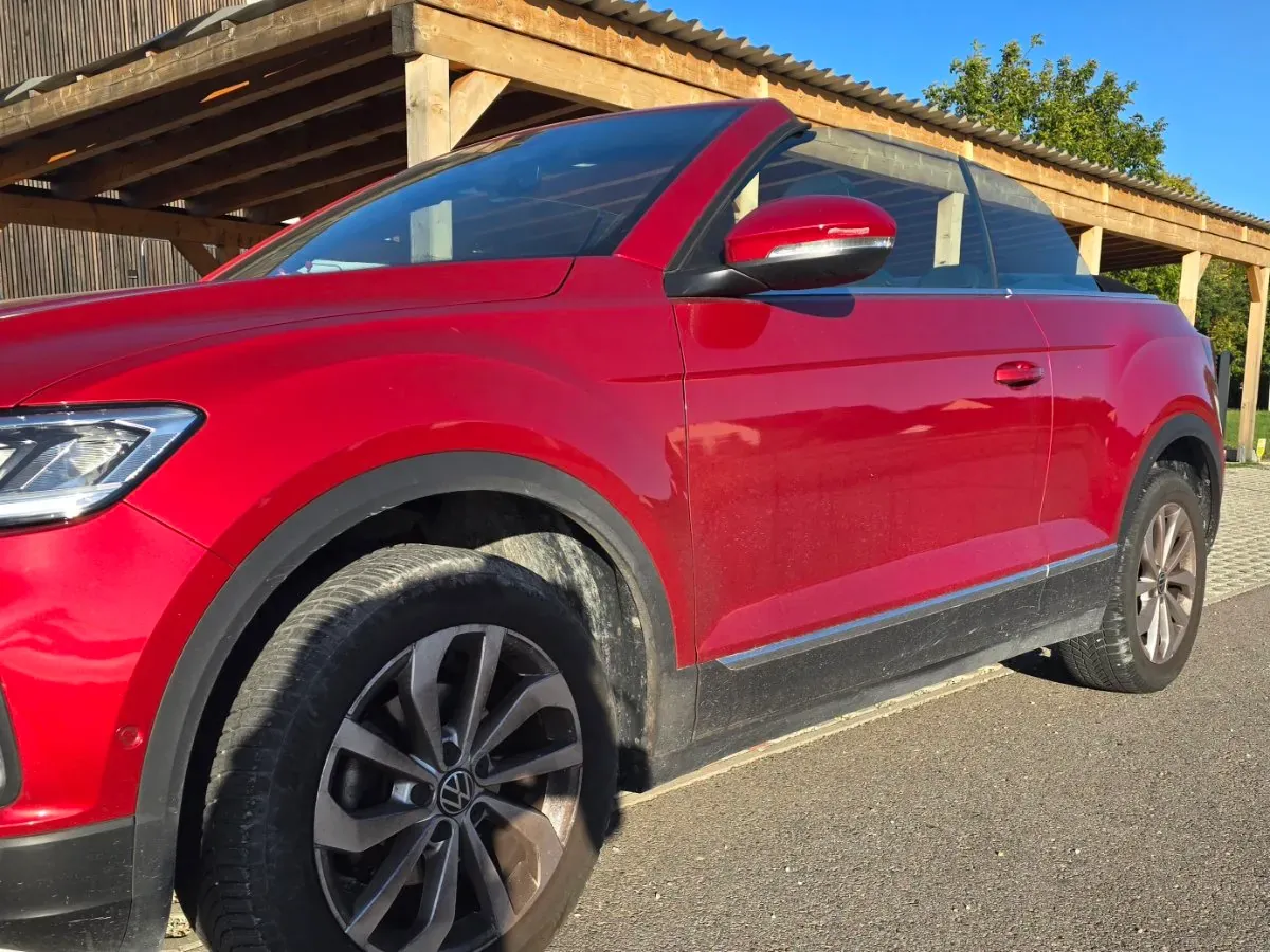 Volkswagen T-Roc 2024 photo 3