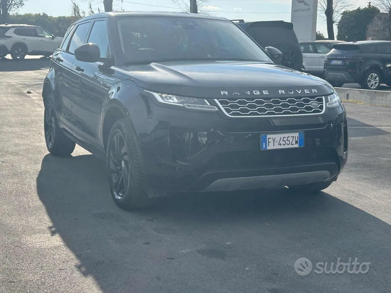 Land Rover Range Rover Evoque 2019 photo 2