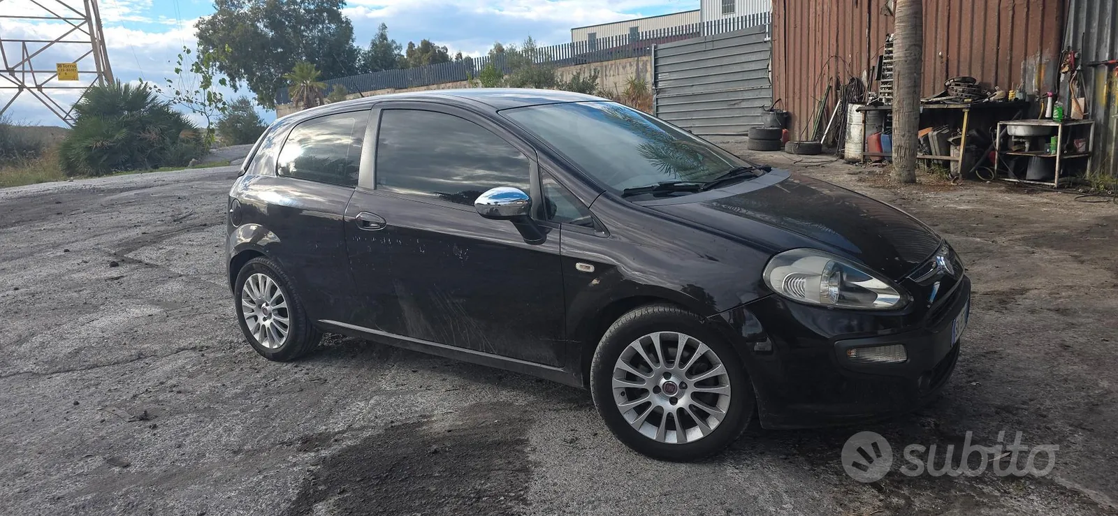 Fiat Punto Evo 2012 photo 3