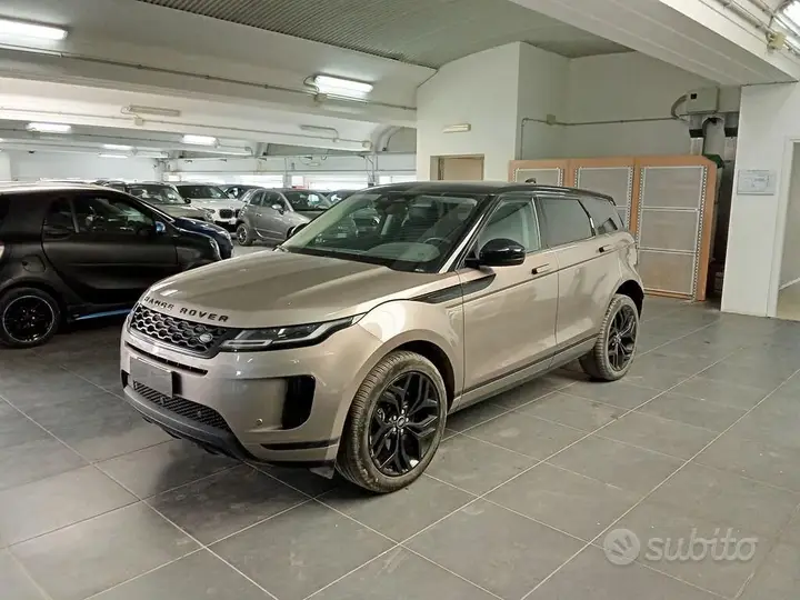 Land Rover Range Rover Evoque 2023 photo 3