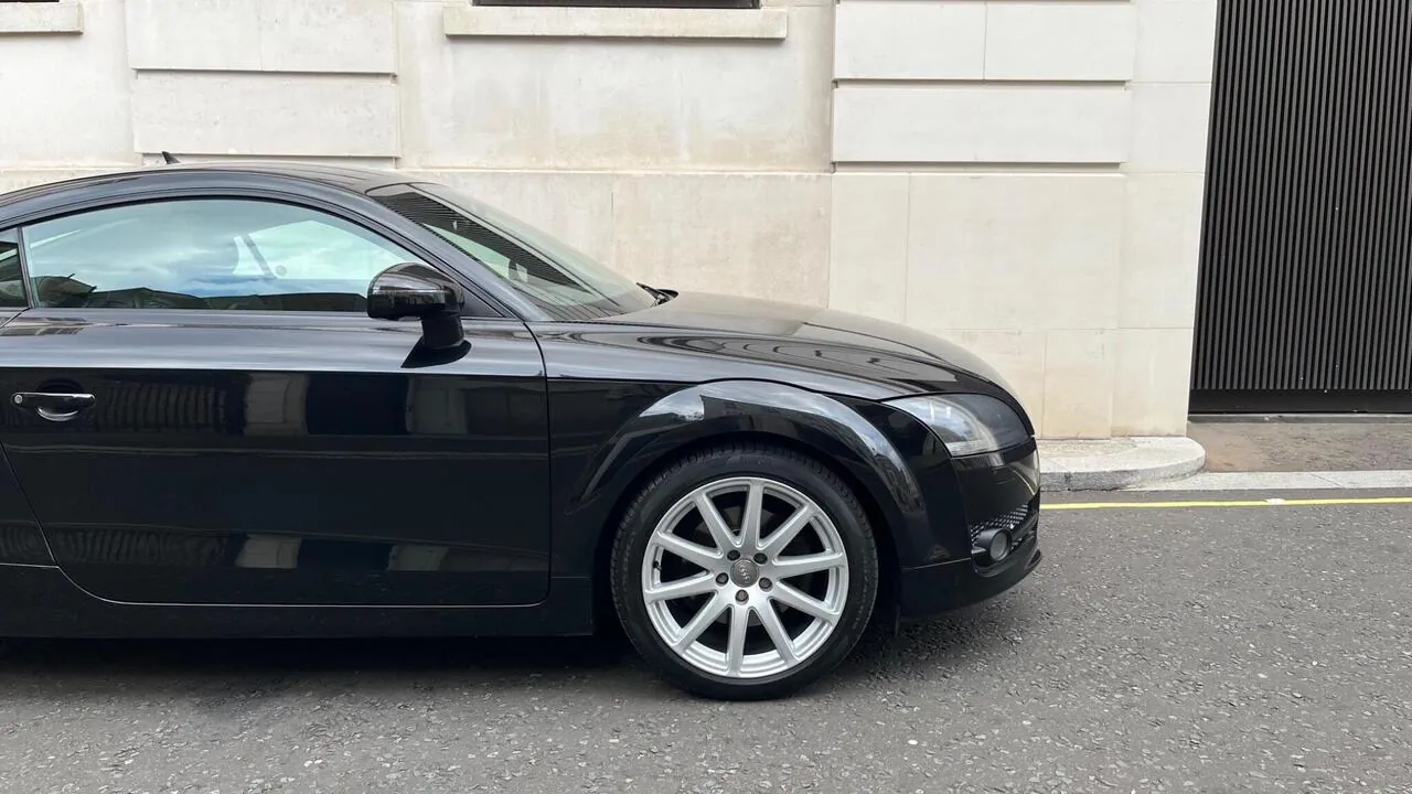 Audi Tt 2009 photo 3