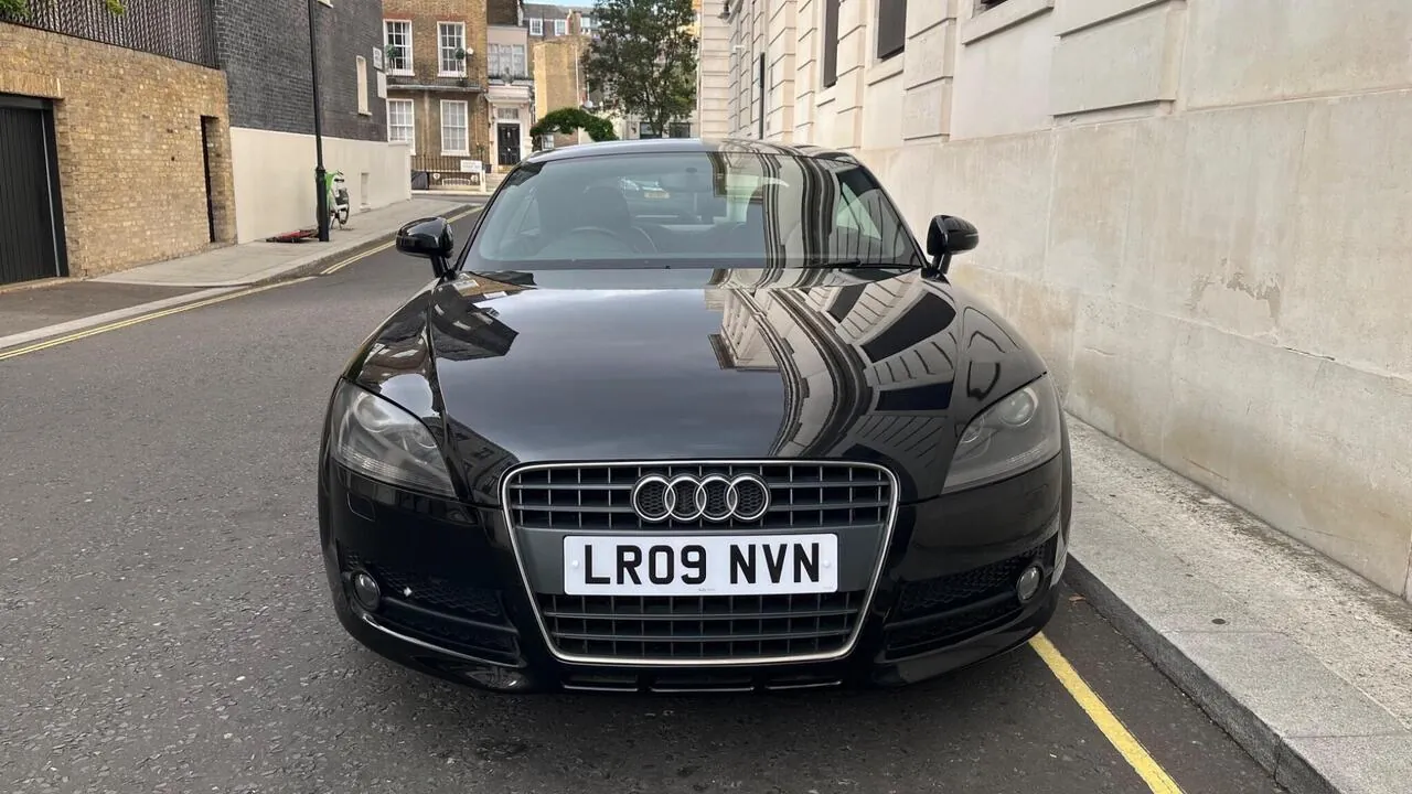 Audi Tt 2009 photo 4