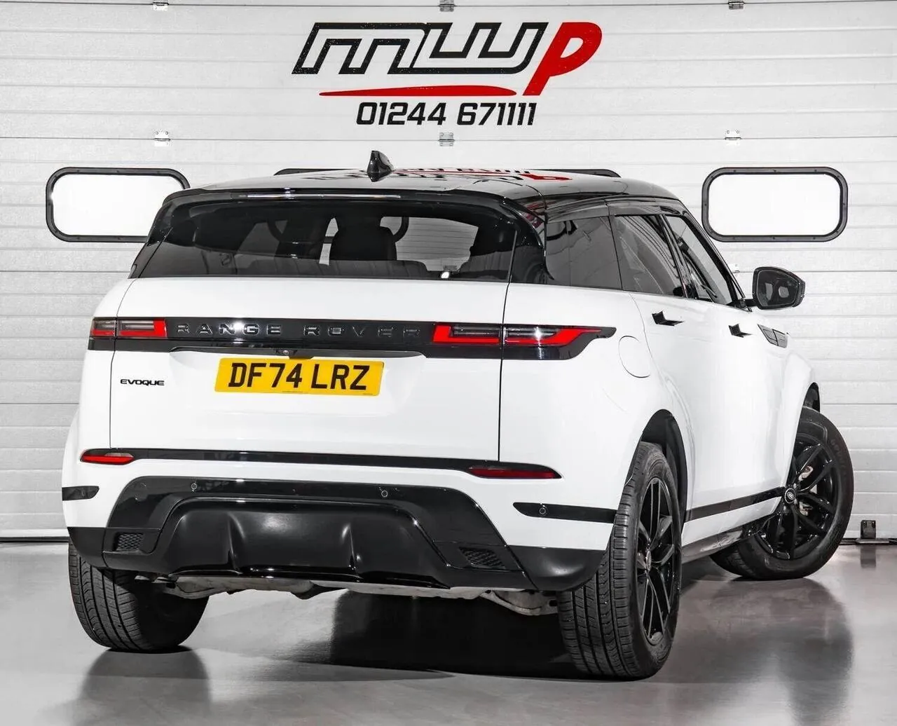 Land Rover Range Rover Evoque 2024 photo 4