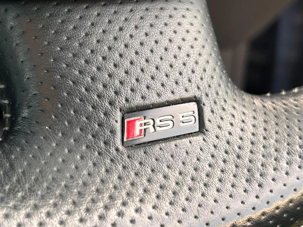 Audi Rs5 2011 photo 5