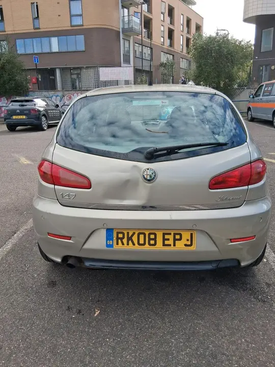 Alfa Romeo 147 2008 photo 4