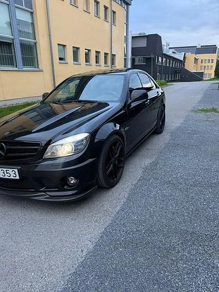Mercedes-Benz C63 2008 photo 5