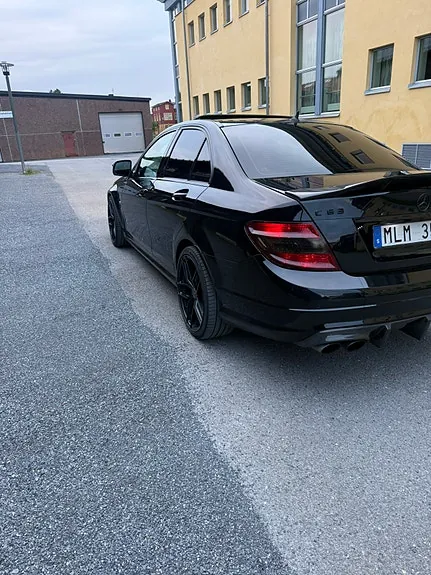 Mercedes-Benz C63 2008 photo 3