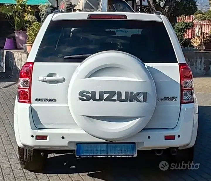 Suzuki Grand Vitara 2011 photo 5