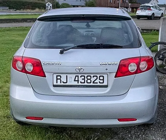 Daewoo Lacetti 2005 photo 3