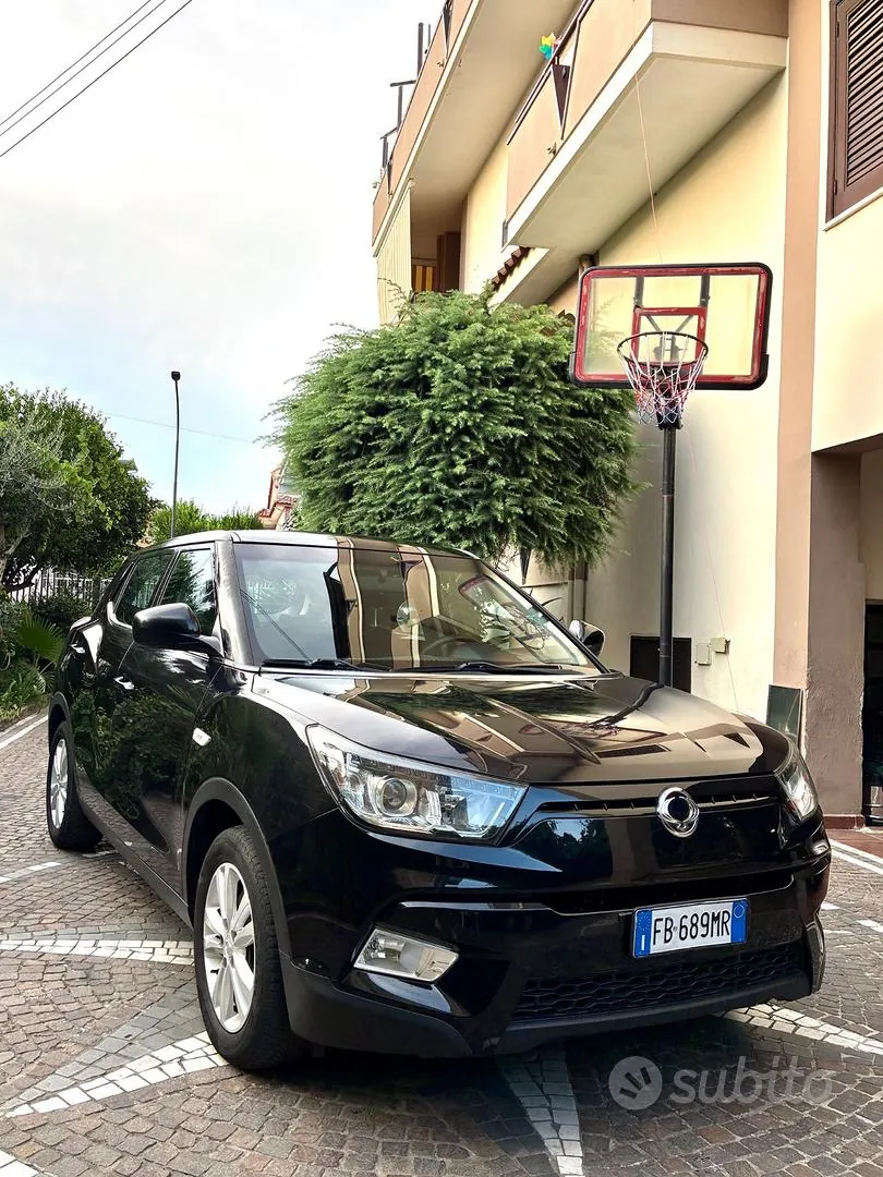 KG Mobility Tivoli 2015 photo 3