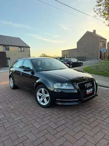 Audi A3 2011 photo 3