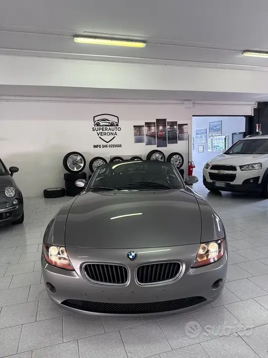 BMW Z4 2003 photo 2