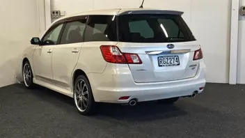 Subaru Exiga 2009 photo 5