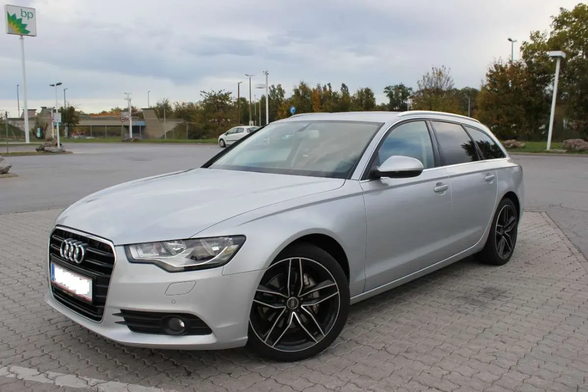 Audi A6 Avant