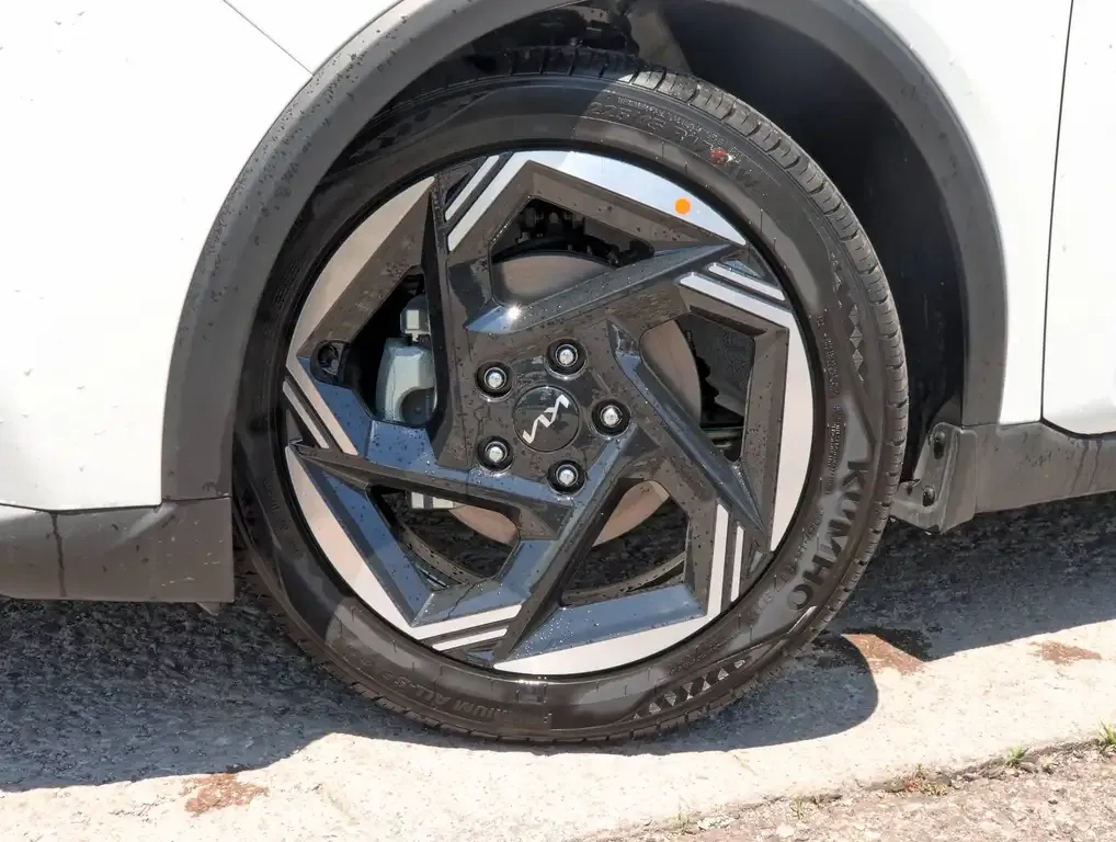 Kia K4 2026 photo 2