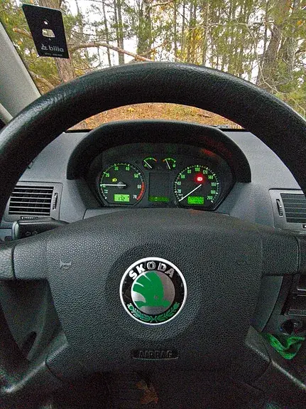 Skoda Fabia 2002 photo 3