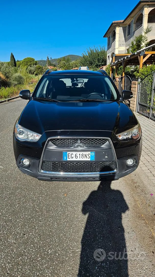 Mitsubishi Asx 2011 photo 2
