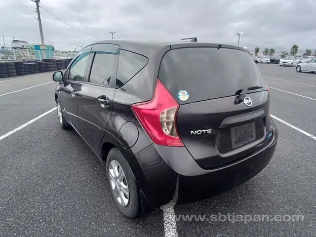 Nissan Note X 2013 photo 3
