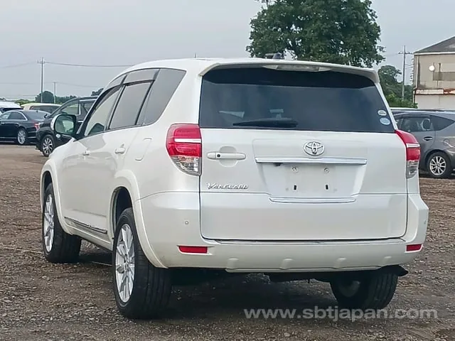 Toyota Vanguard 2011 photo 5