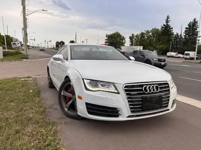 Audi A7 2012 photo 2