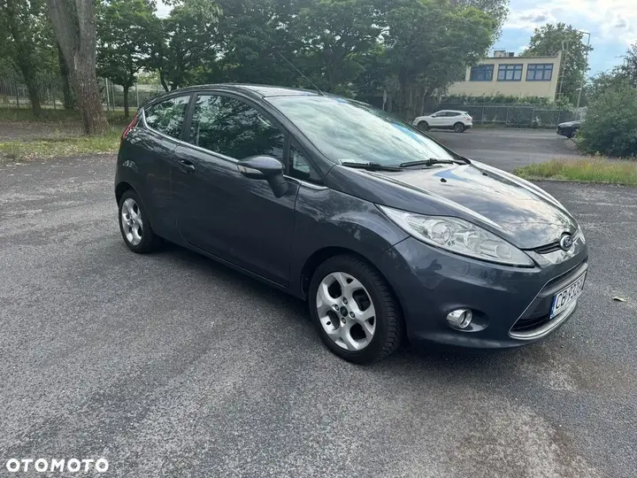 Ford Fiesta 2009 photo 3
