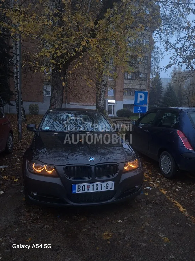 BMW 320