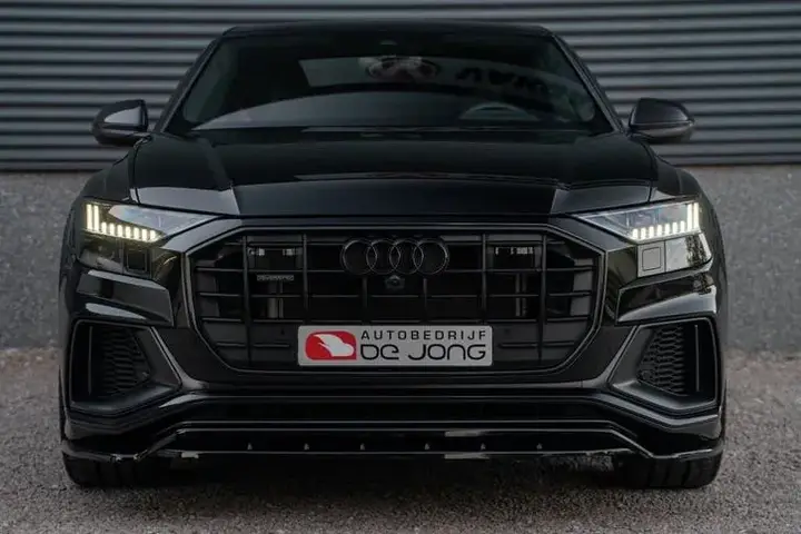 Audi Q8 2023 photo 3