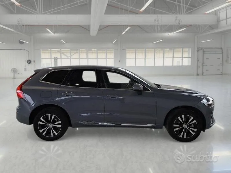 Volvo Xc60 2023 photo 3