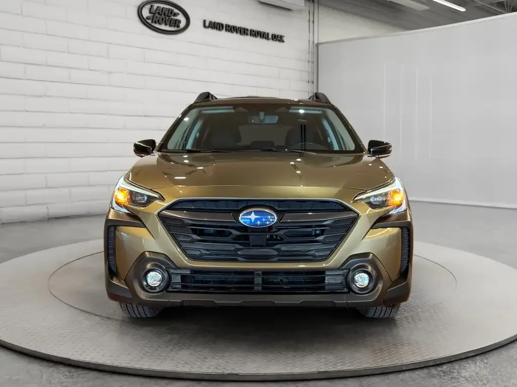 Subaru Outback 2023 photo 2