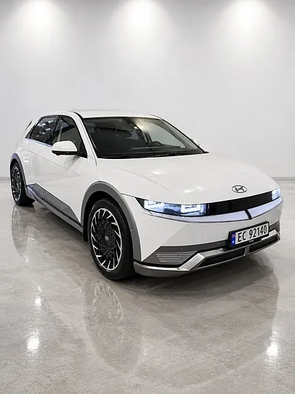 Hyundai Ioniq 5 2022 photo 2