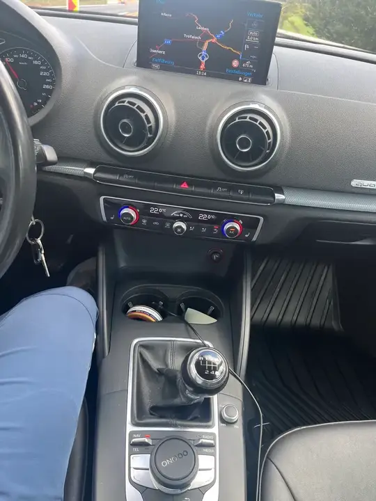 Audi A3 2016 photo 2