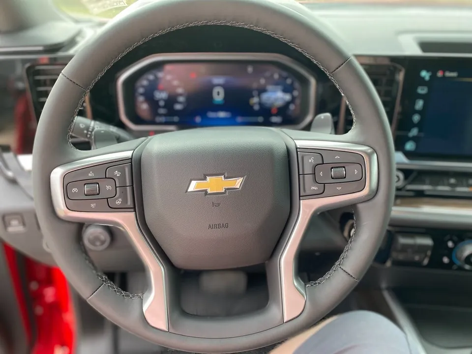 Chevrolet Silverado 1500 2026 photo 4