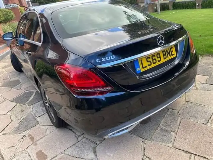 Mercedes-Benz C-Class 2019 photo 3