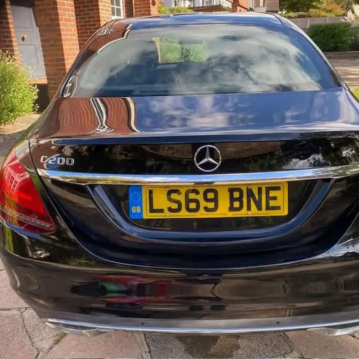 Mercedes-Benz C-Class 2019 photo 4