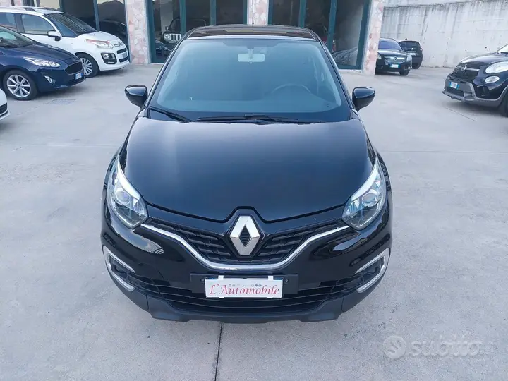 Renault Captur 2019 photo 2
