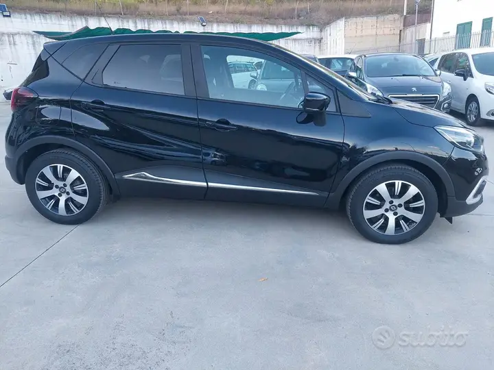 Renault Captur 2019 photo 4