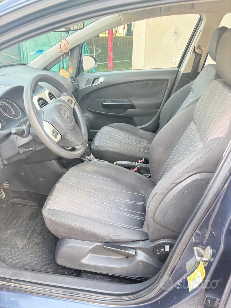 Opel Corsa 2006 photo 2