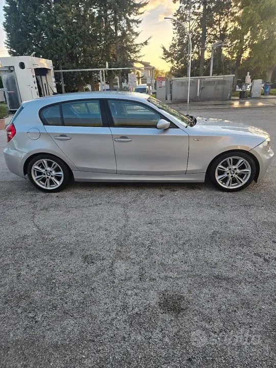 BMW Series 1 2008 photo 4