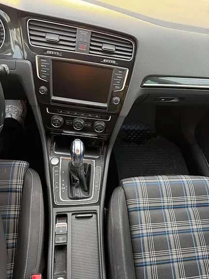 Volkswagen Golf 2015 photo 4
