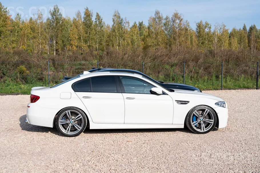 BMW M5 2014 photo 5