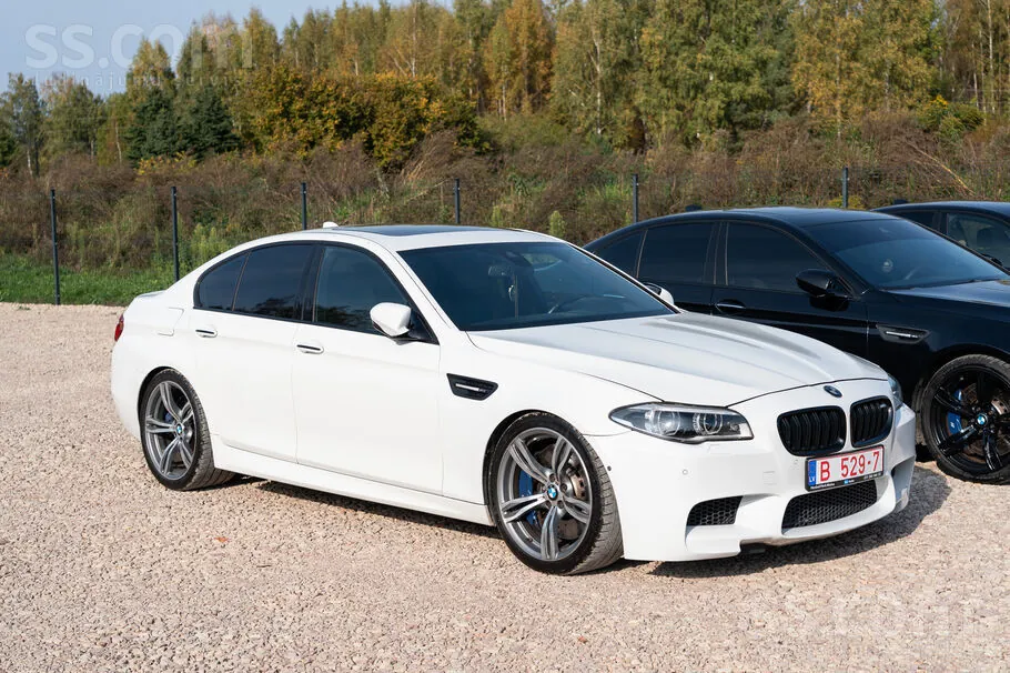BMW M5 2014 photo 2