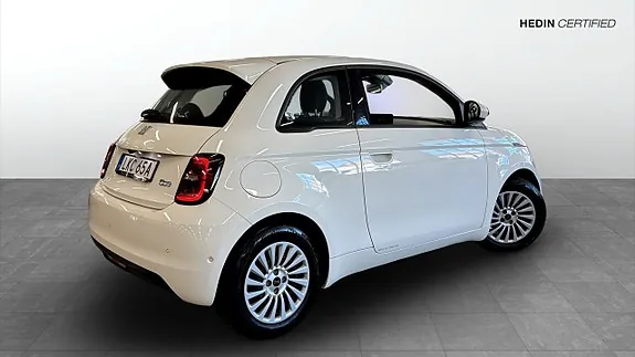 Fiat 500E 2023 photo 2