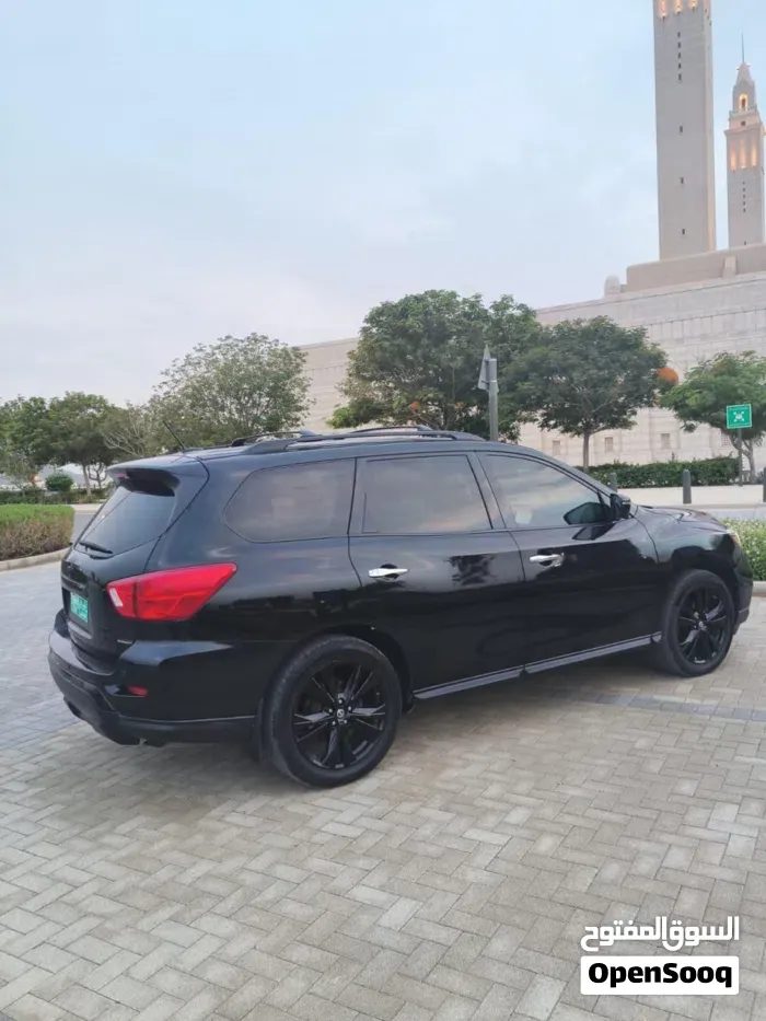 Nissan Pathfinder 2018 photo 3