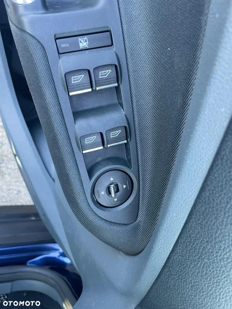 Ford C-Max 2013 photo 4